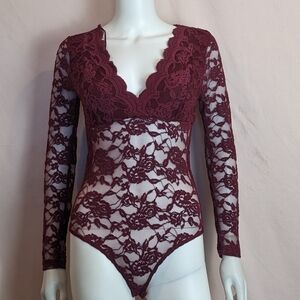 Ambiance Wine Red Long Sleeve Lace V Neck Bodysuit with Tie Back size Small